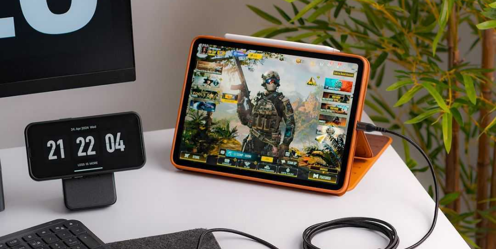 How To Keep Your Kids Entertained on Summer Travels: Portable Power for Tablets & Gaming Devices