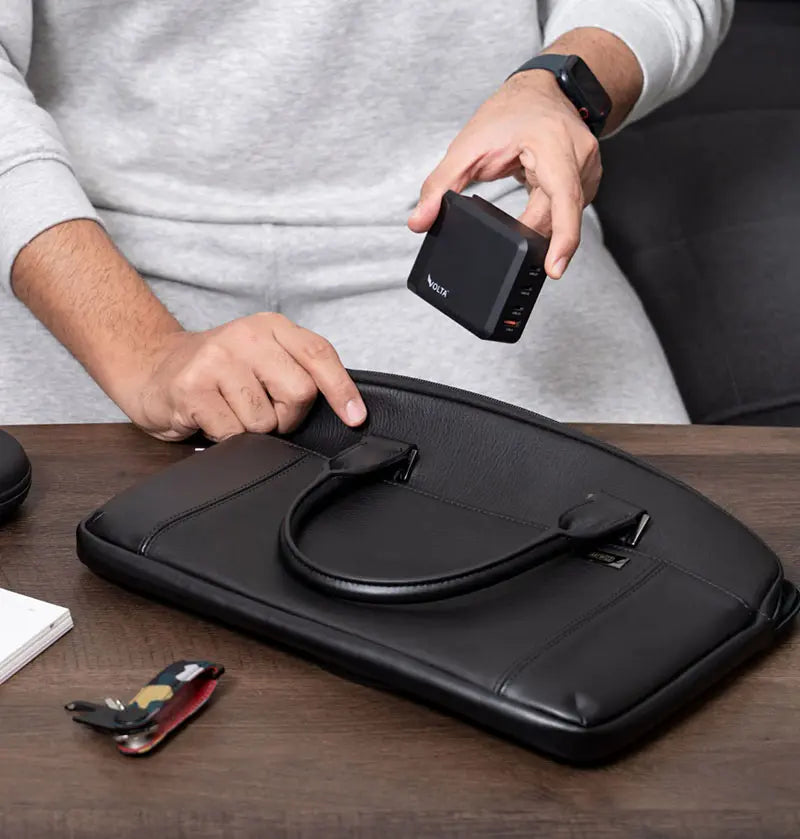 Made_to_move_op_Volta_charger