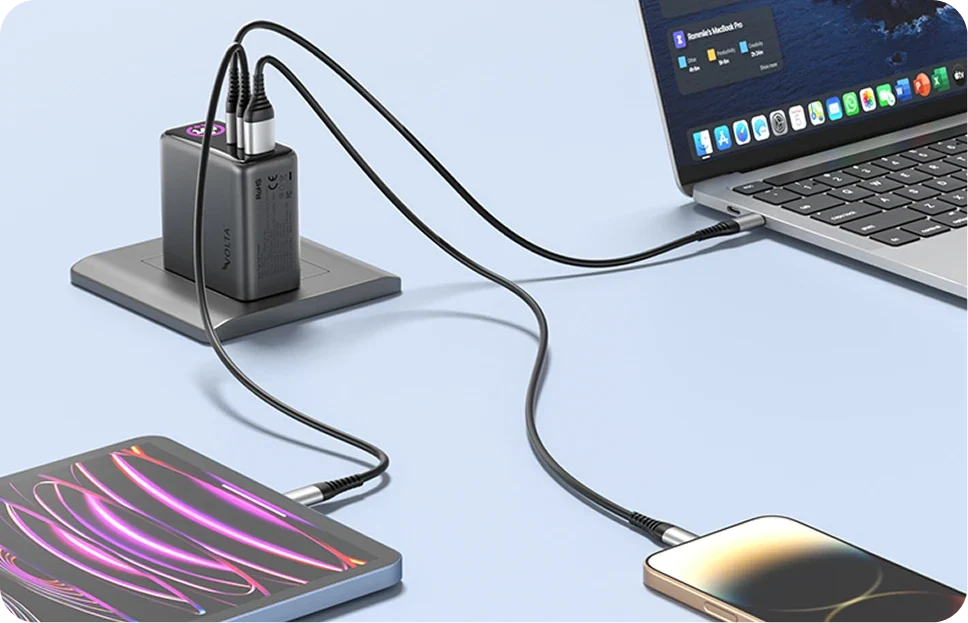 6 Charging Essentials for Your Desk, Daily Commute and Travel Bag