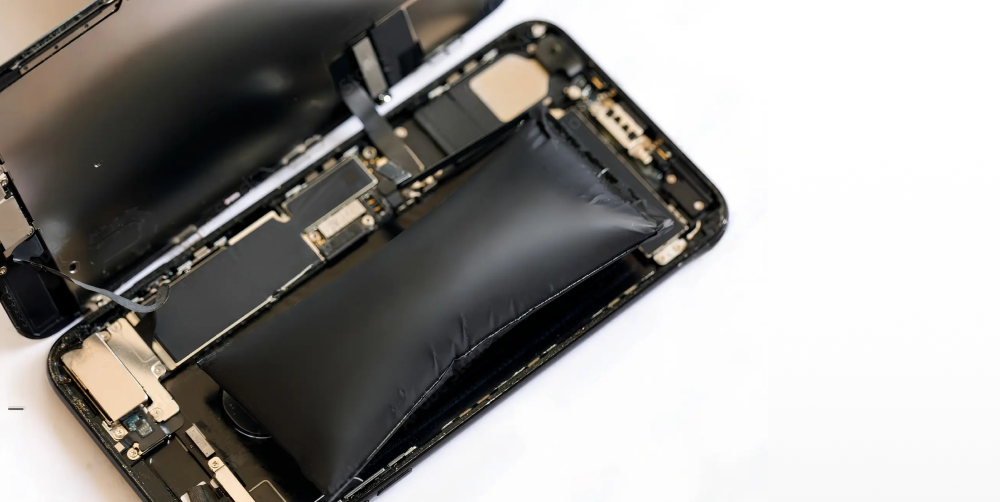 iPhone Battery Bulging? Here's Why It Happens and How to Stay Safe